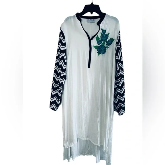 Maria B Cotton Tunic Top Size L
Elegant long cotton tunic - Picture 3 of 9